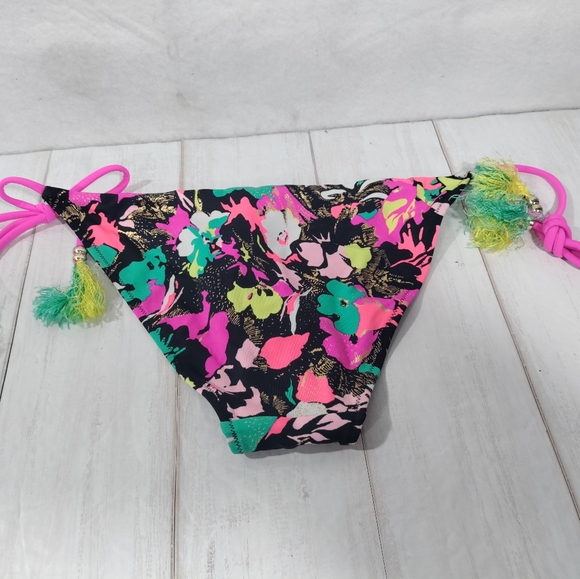 Victoria’s Secret String Bikini Bottom Black/Multicolor One Piece Sz XS - Picture 4 of 5